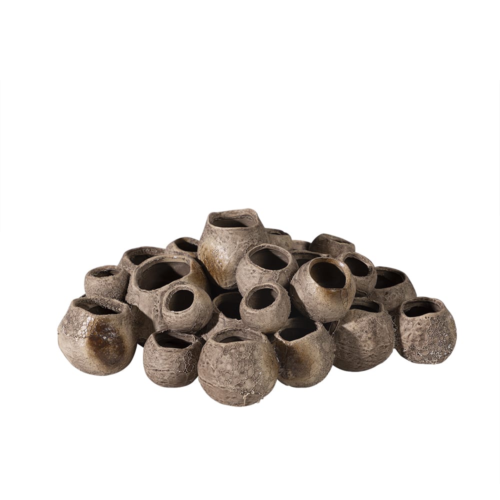 rug-1662459145274-4.jpeg.jpg Urbanloft Home Schaals Ceramic Vase Decoration - Image 6