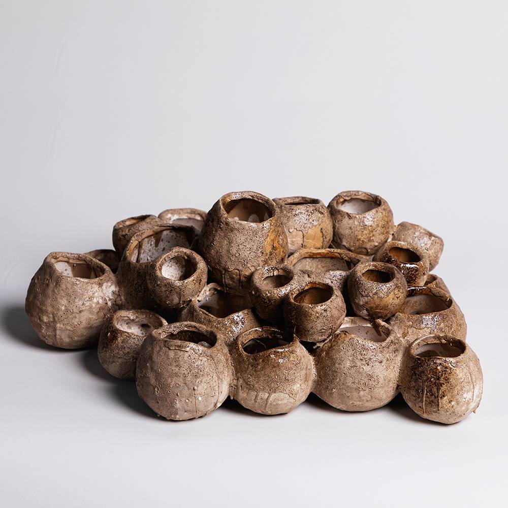 rug-1662459145279-5.jpeg.jpg Urbanloft Home Schaals Ceramic Vase Decoration - Image 1