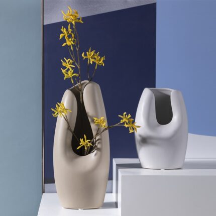 Grotta Vase – Timeless Luxury Statement for Modern Interiors