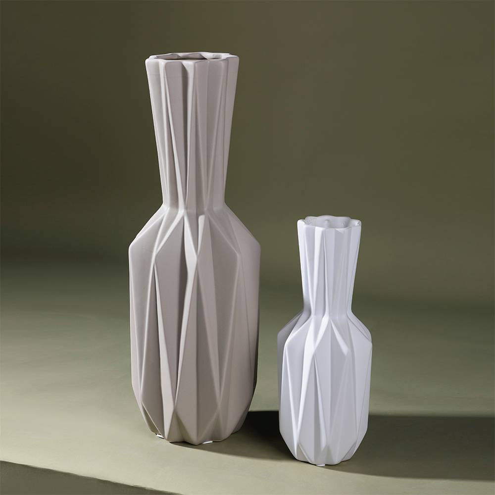 rug-1662522086052-0.jpeg.jpg Urbanloft Home Gata Ceramic Vase Decoration - White S - Image 2