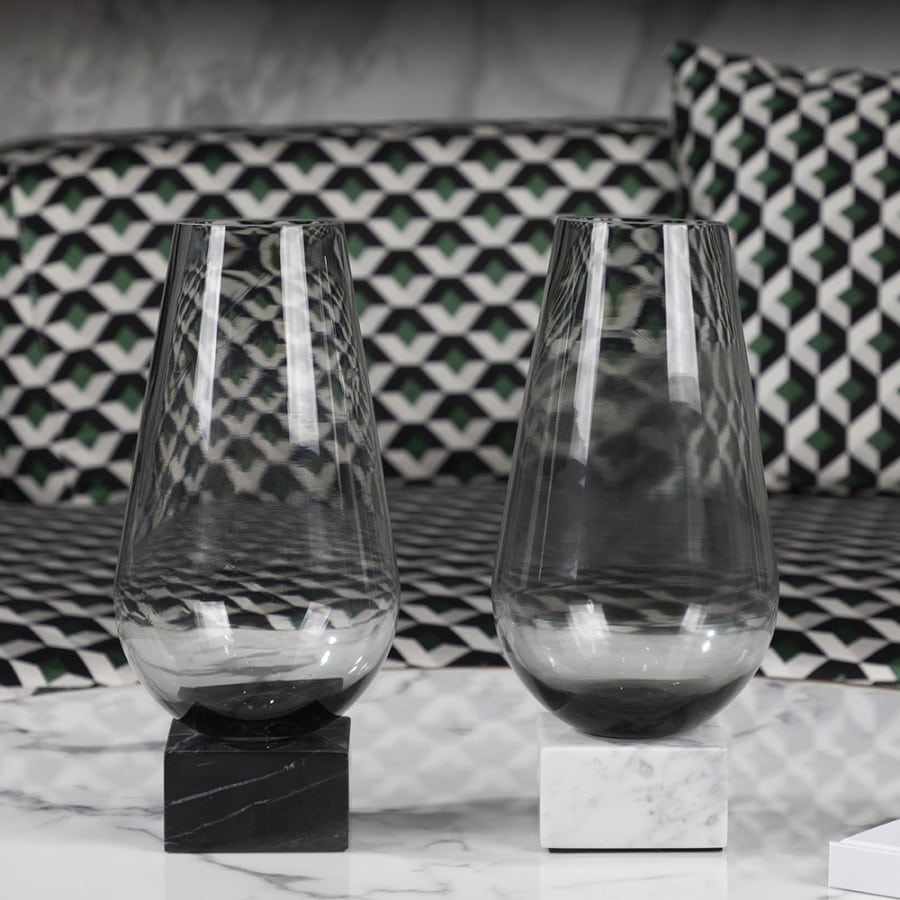 rug-1662712043827-6.jpeg.jpg Rubens Tall Glass Decoration - Black - Image 2