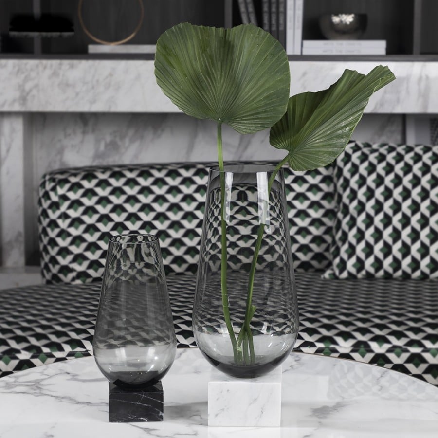 rug-1662712043838-8.jpeg.jpg Rubens Tall Glass Decoration - Black - Image 1