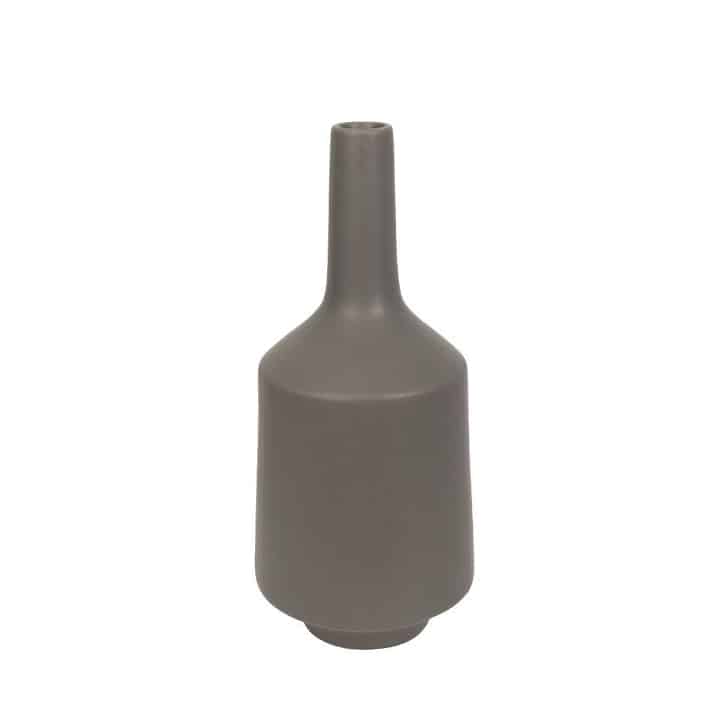 rug-1663139657555-0.jpeg.jpg Kikare Charcoal Vase – Refined Home Decor Crafted to Last - Image 1