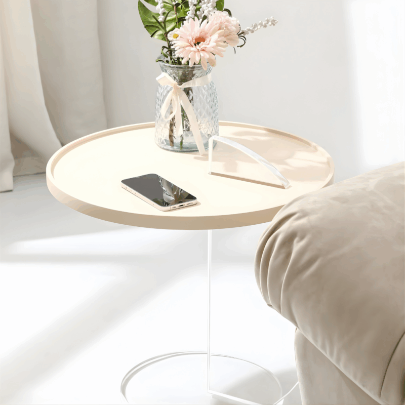 Kronal Side Table - A Modern Classic with Enduring Quality