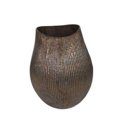 Anweisung Tall Vas – Elemen Dekorasi Superior yang Anggun