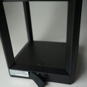 Lumora Lantern Hitam