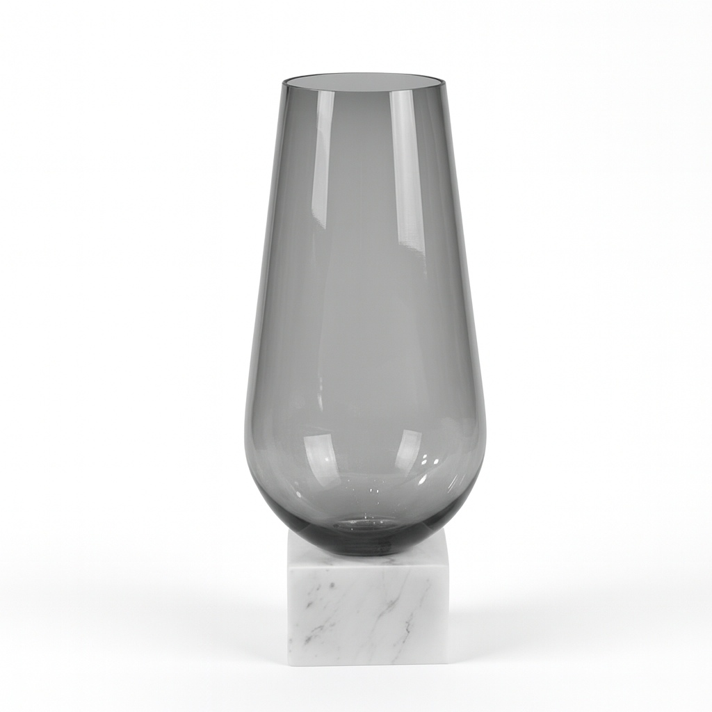 Rubens Tall Gelas Dekorasi Putih – Gaya Minimalis dan Elegan